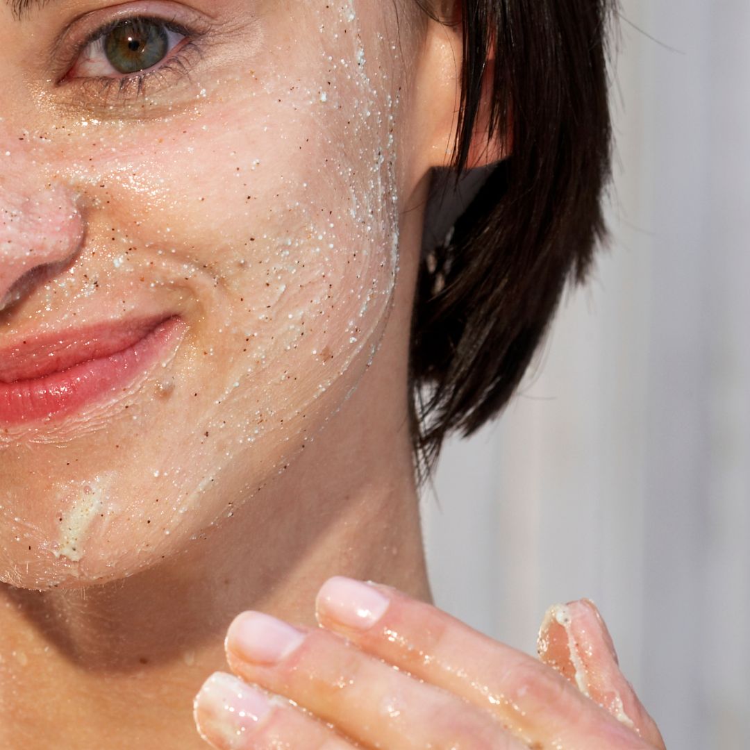 De ce este importantă exfolierea regulată